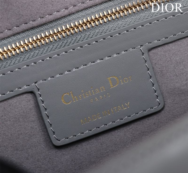 Christian Dior Montaigne Bags